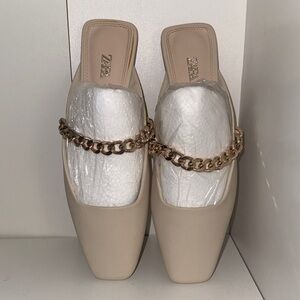 Zara Cream Mules with Gold Chain Accent